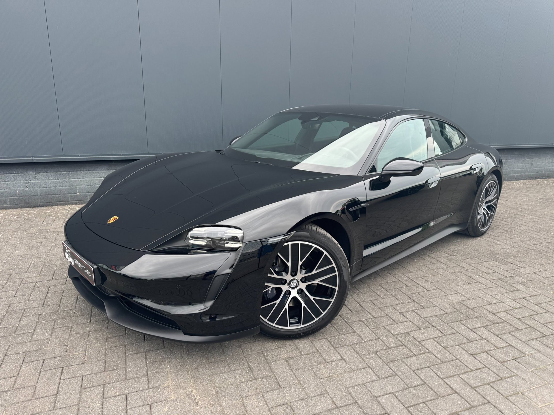 Foto van Porsche Taycan