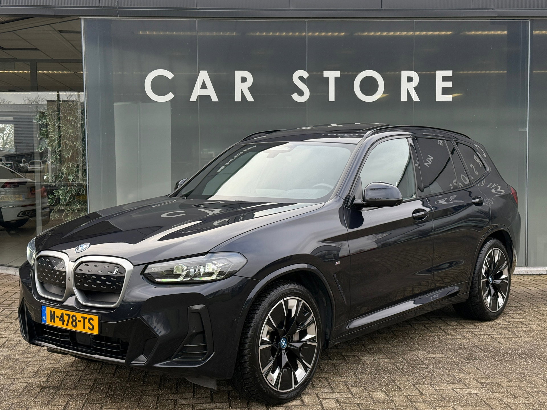 Foto van BMW iX3