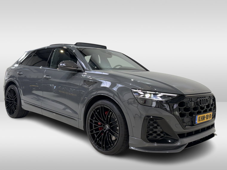 Audi Q8 foto 1