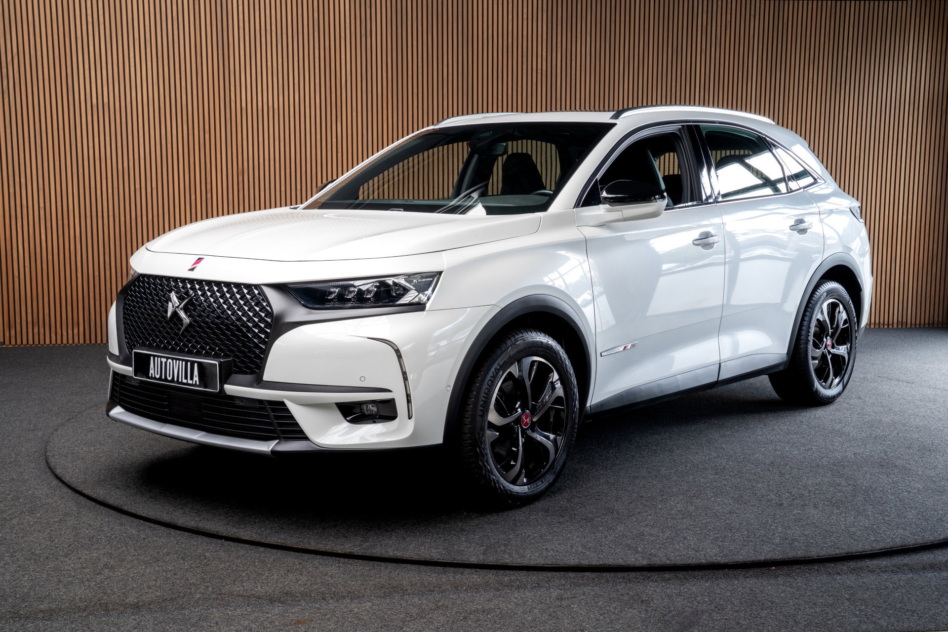 Foto van DS DS 7