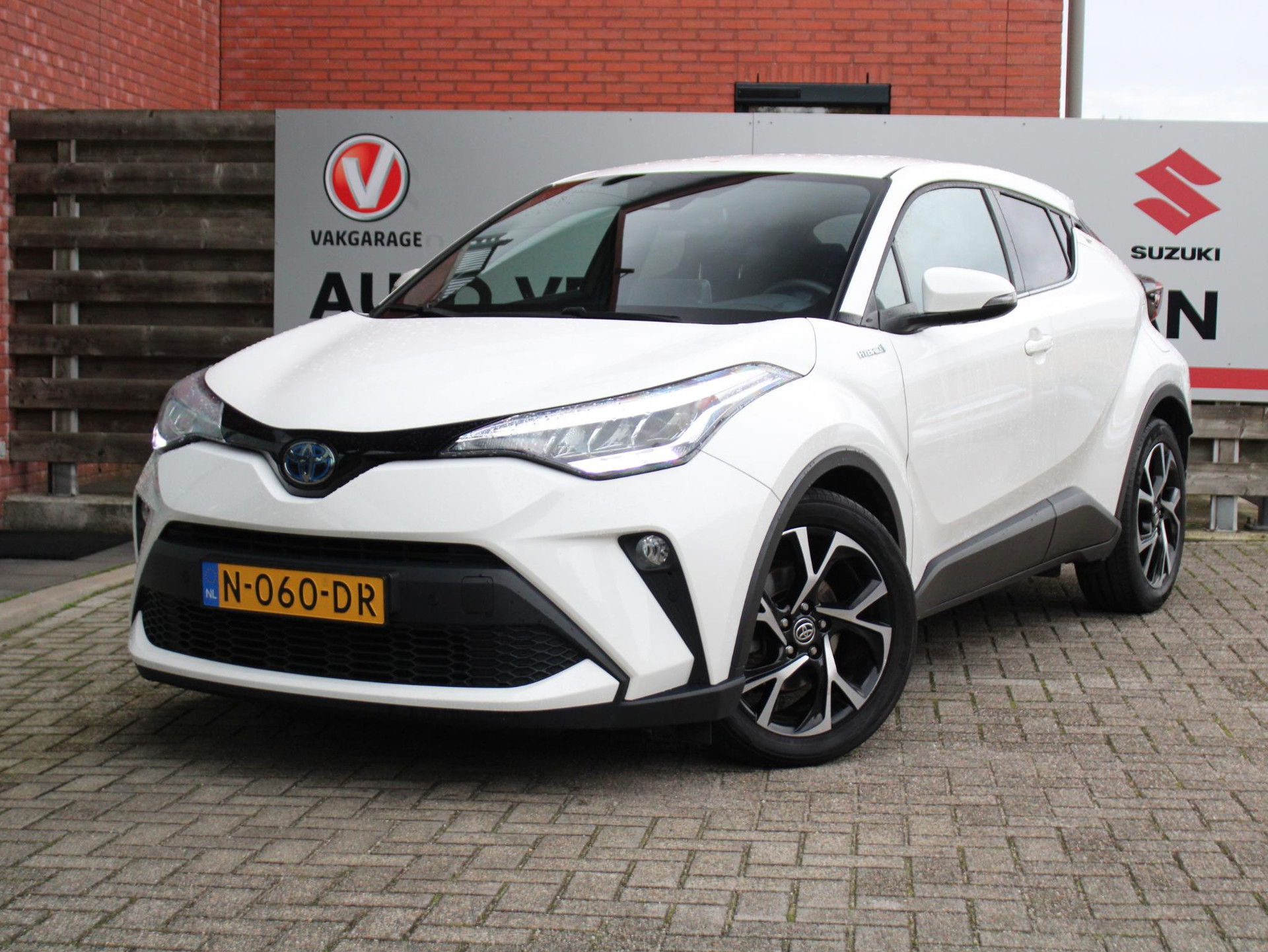 Foto van Toyota C-HR