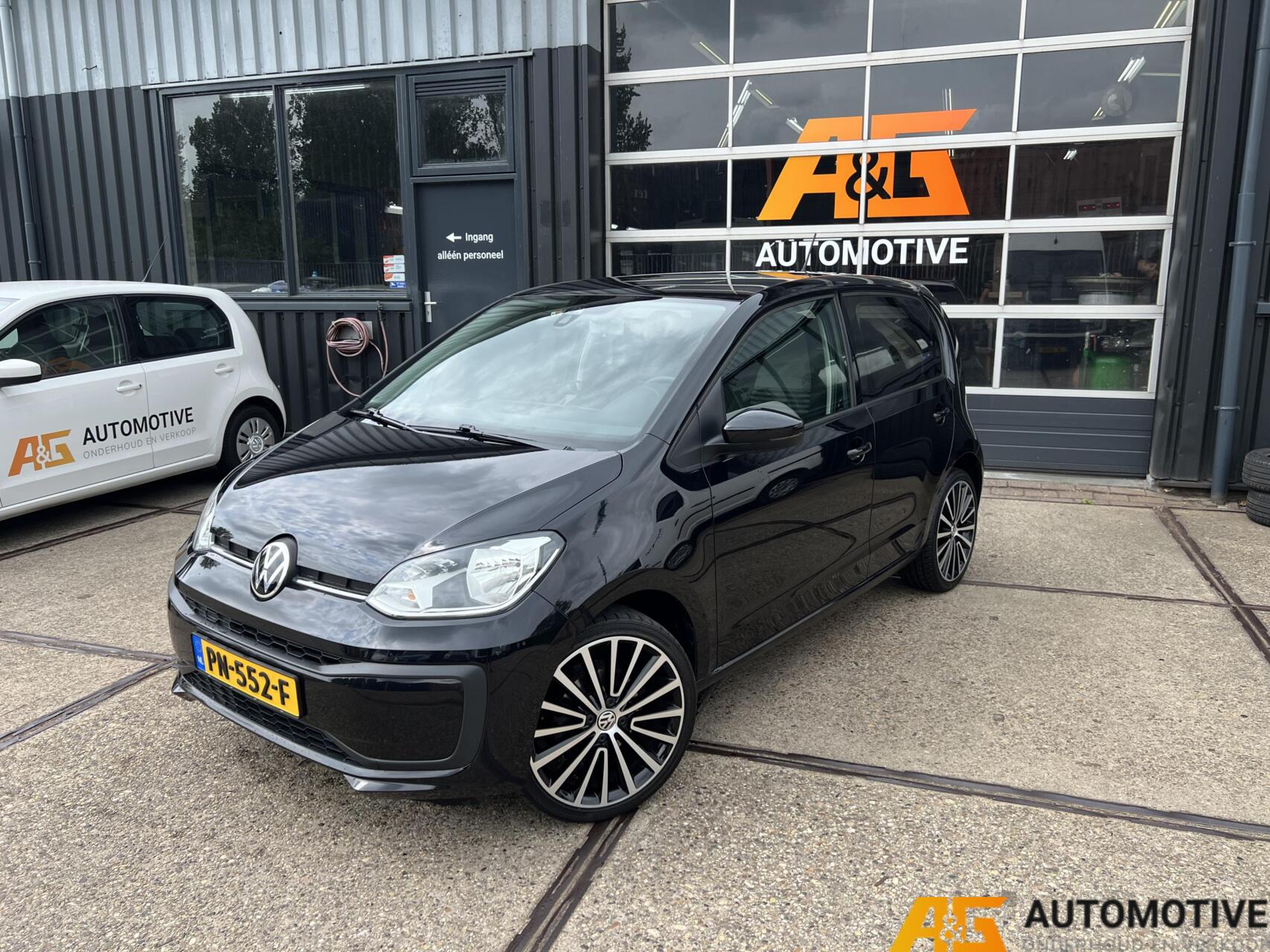 Foto van Volkswagen up!
