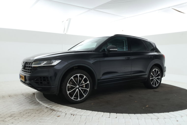 Volkswagen Touareg foto 1