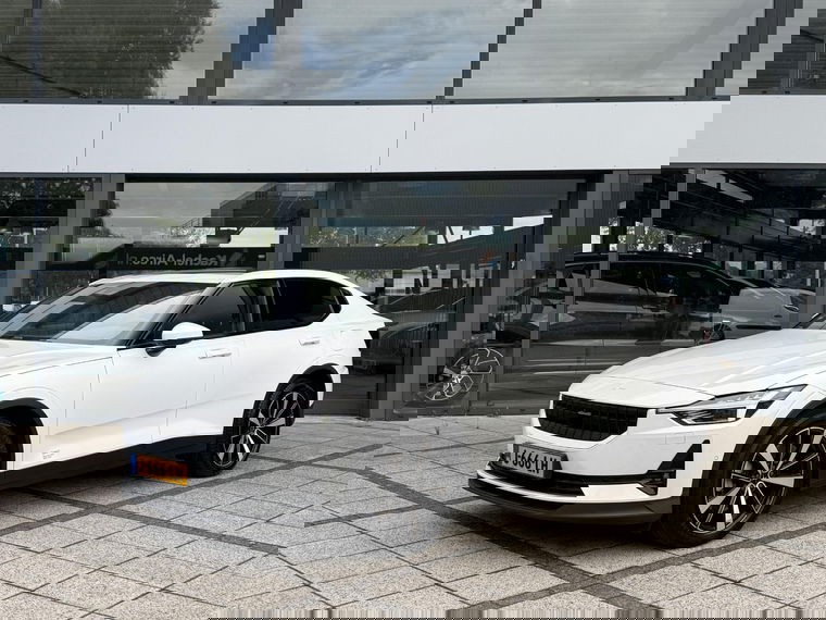 Foto van Polestar 2