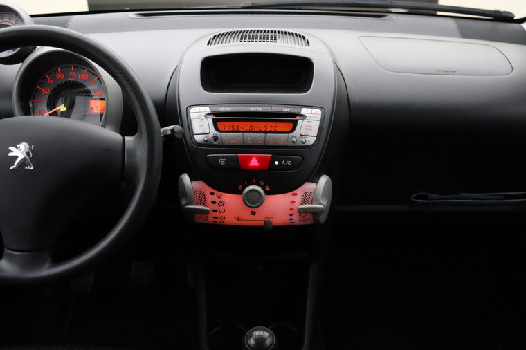 Peugeot 107