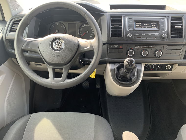 Volkswagen Transporter Kombi 9-persoons