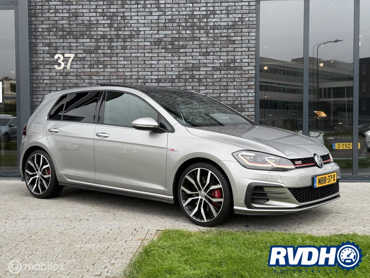 Foto van Volkswagen Golf