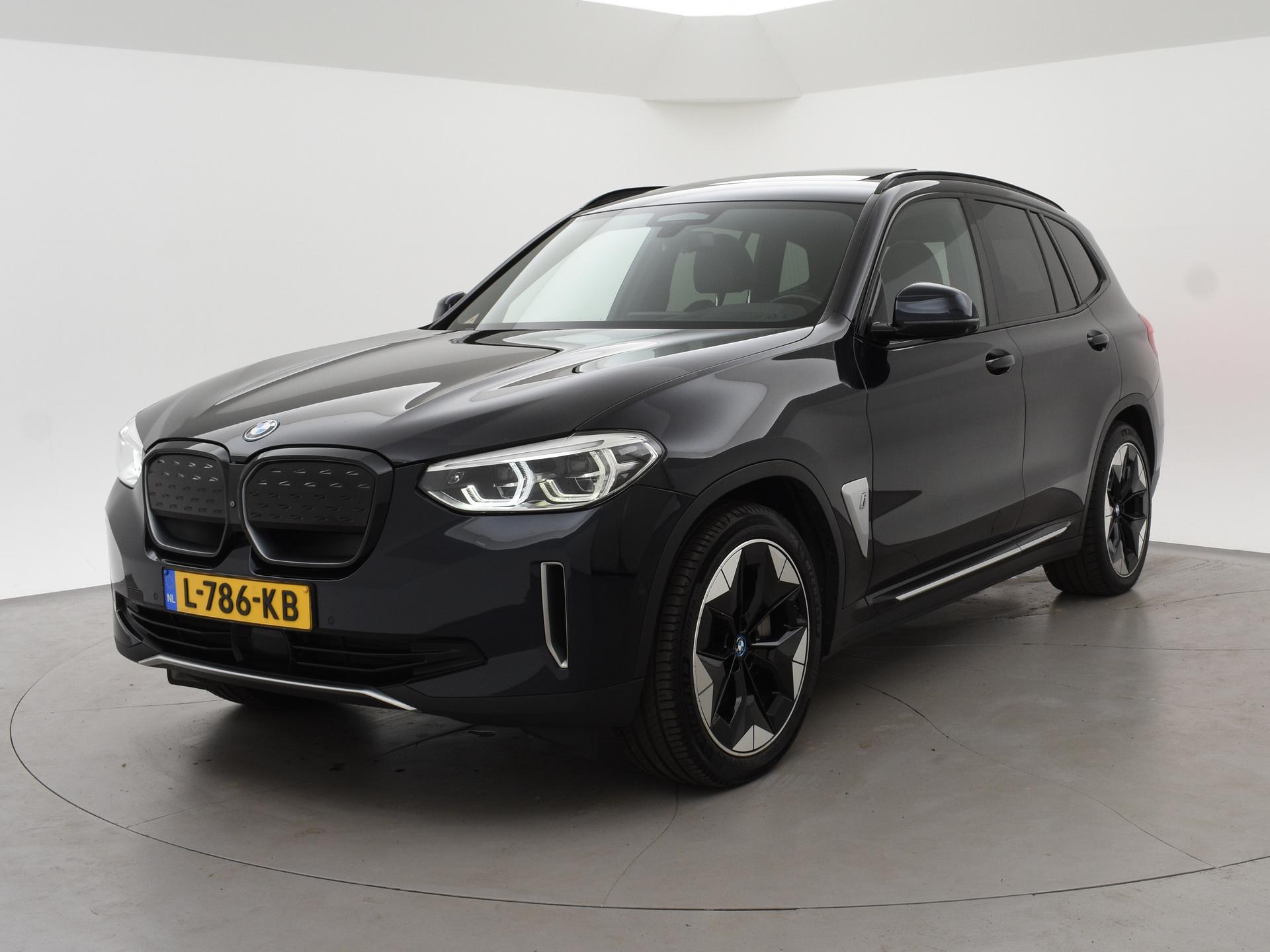 Foto van BMW iX3