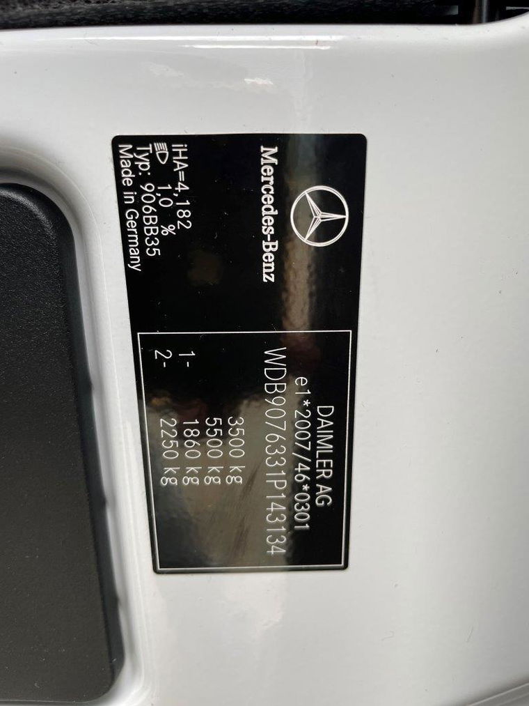 Mercedes-Benz Sprinter