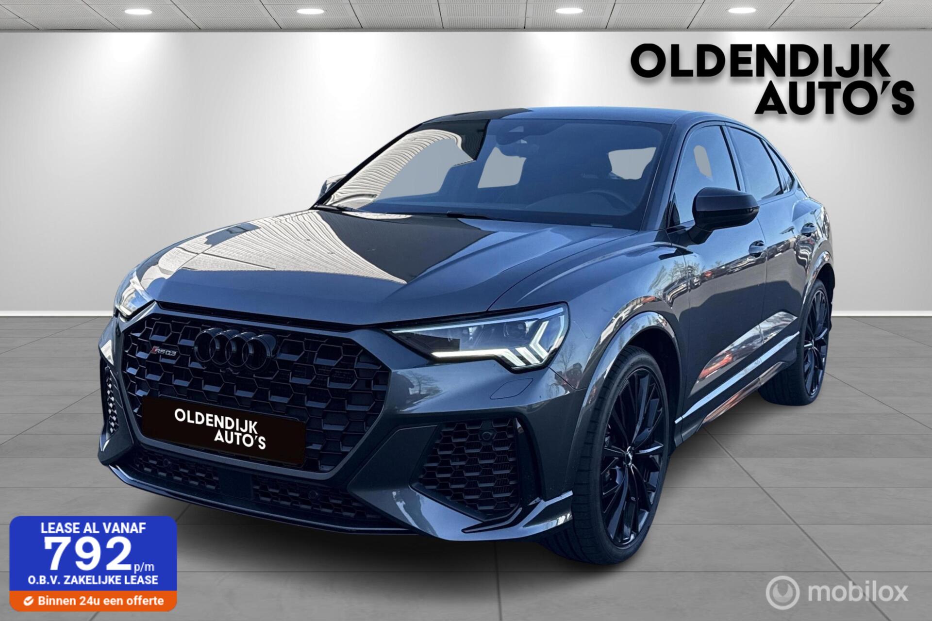 Foto van Audi RSQ3