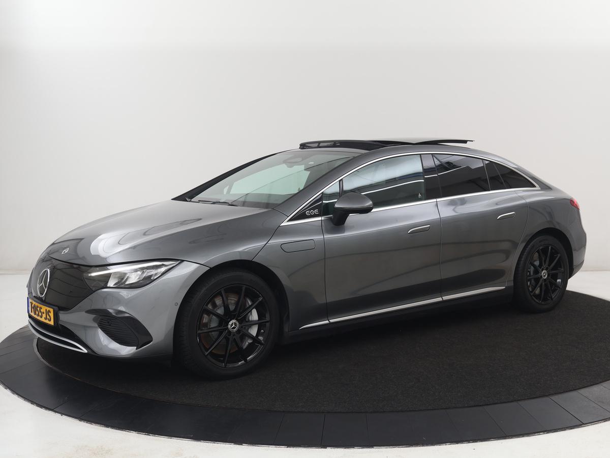Foto van Mercedes-Benz EQE