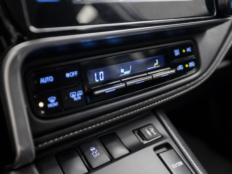 Toyota Auris Touring Sports