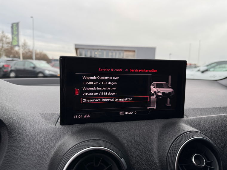 Audi SQ2