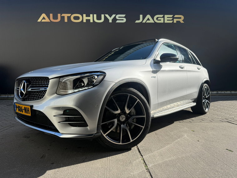 Mercedes-Benz GLC foto 1
