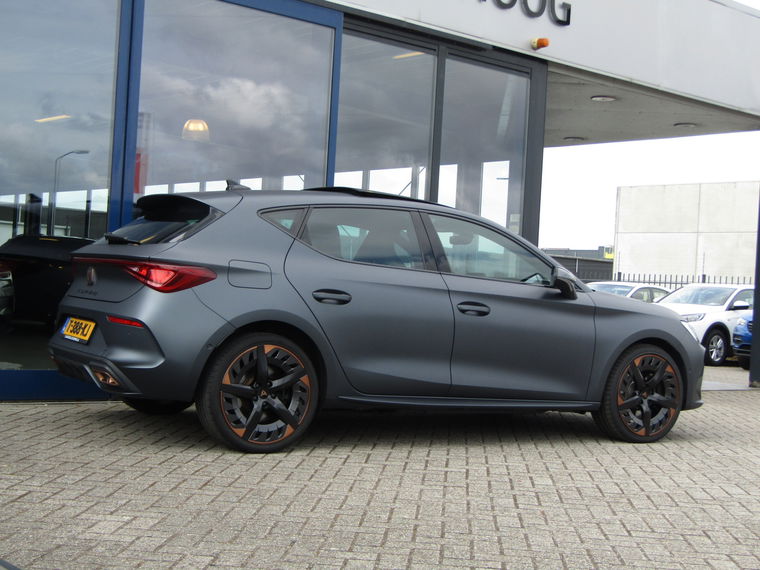CUPRA Leon