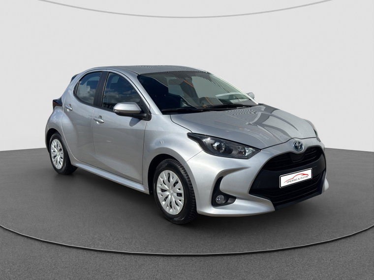 Toyota Yaris foto 1