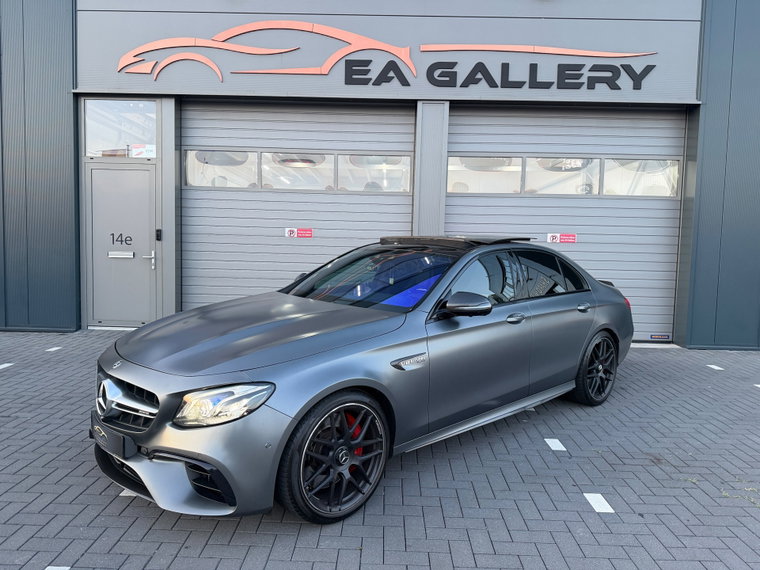 Foto van Mercedes-Benz E-Klasse