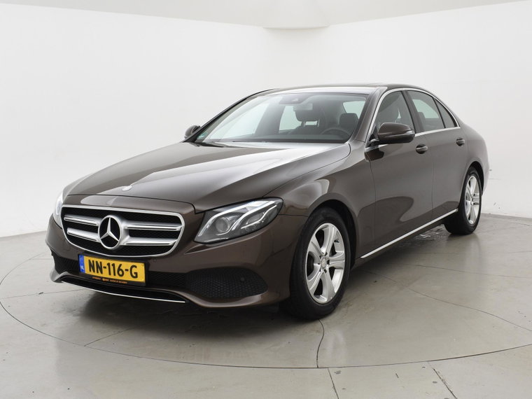 Mercedes-Benz E-Klasse foto 1