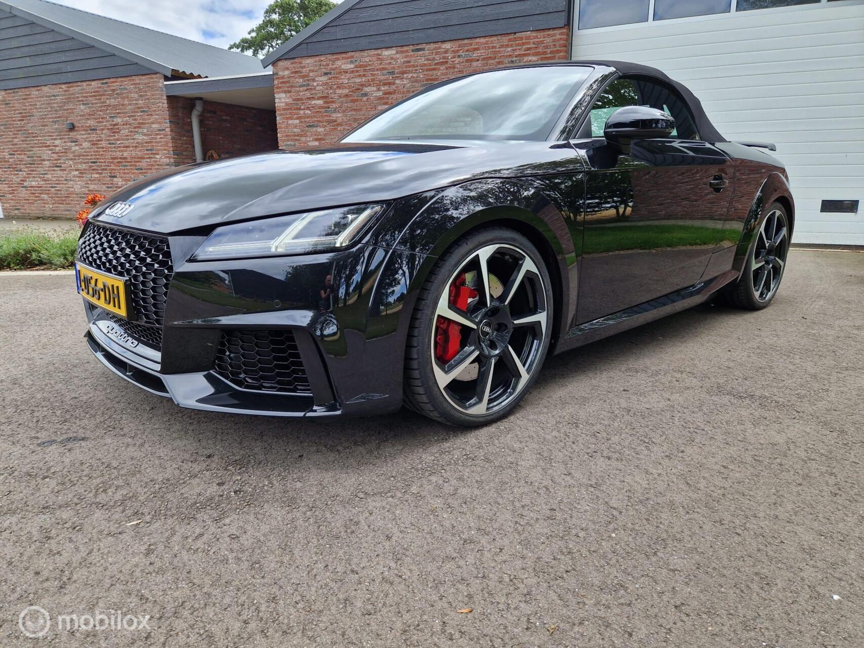 Foto van Audi TT RS