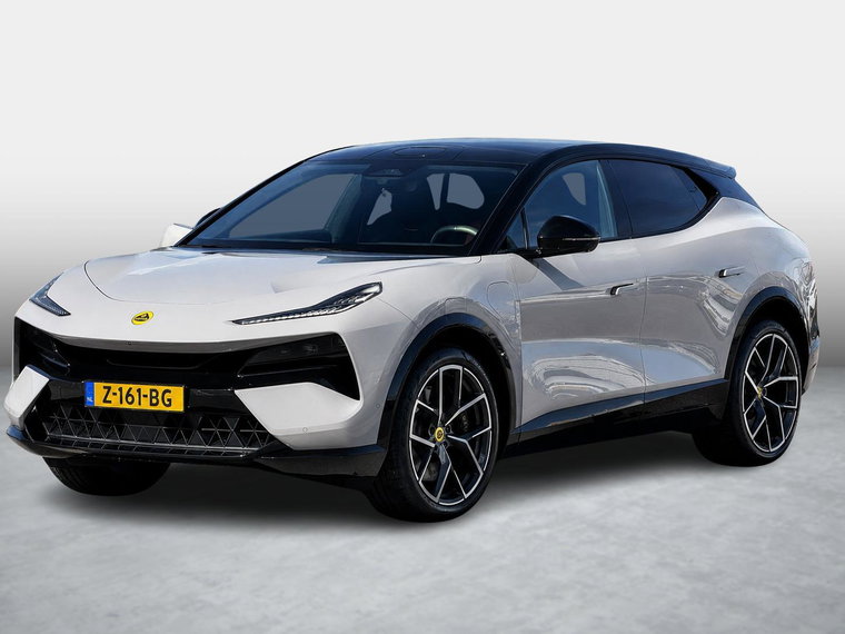 Foto van Lotus Eletre