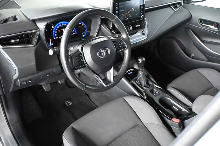 Toyota Corolla Touring Sports