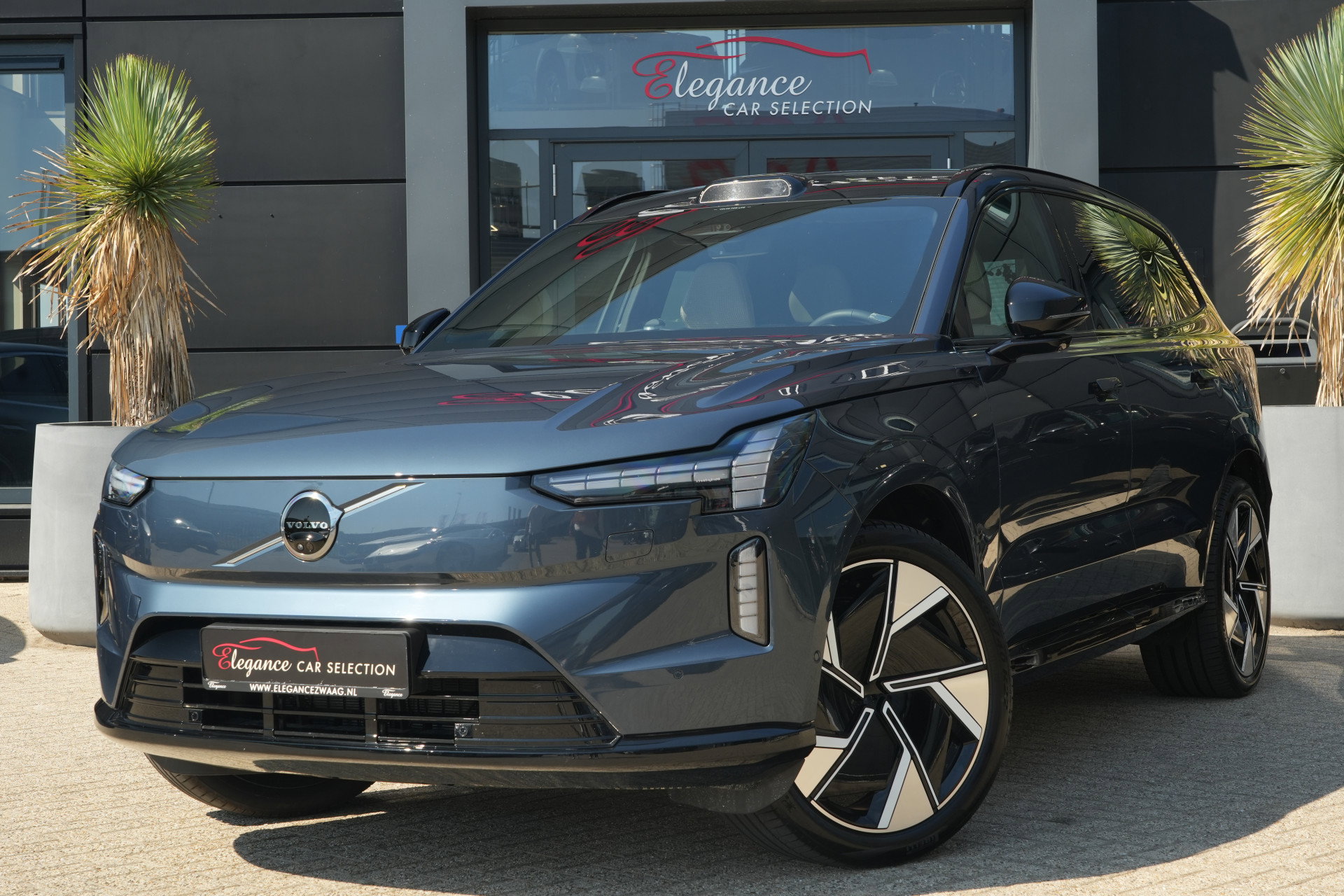 Foto van Volvo EX90