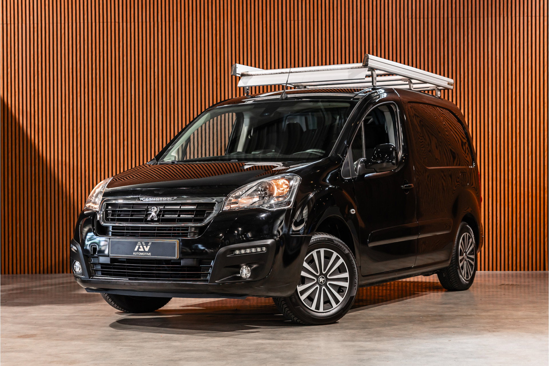 Foto van Peugeot Partner