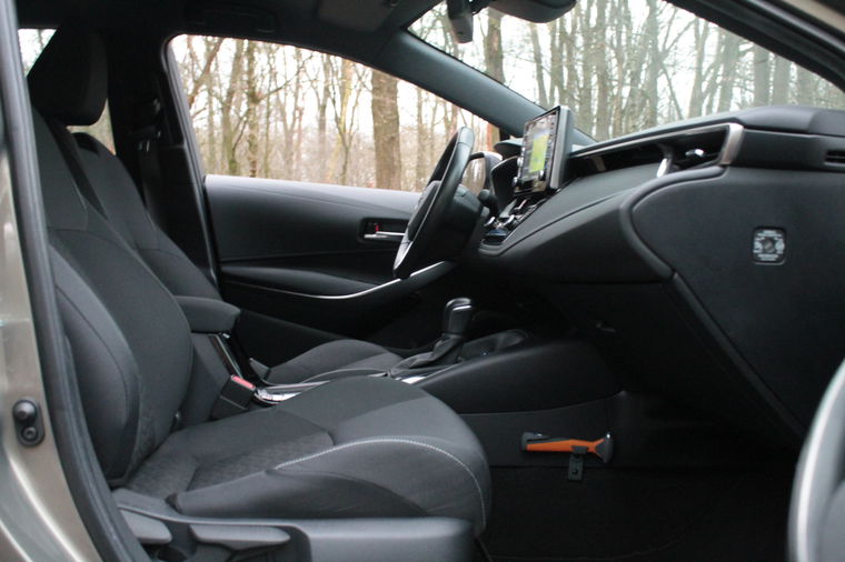 Toyota Corolla Touring Sports