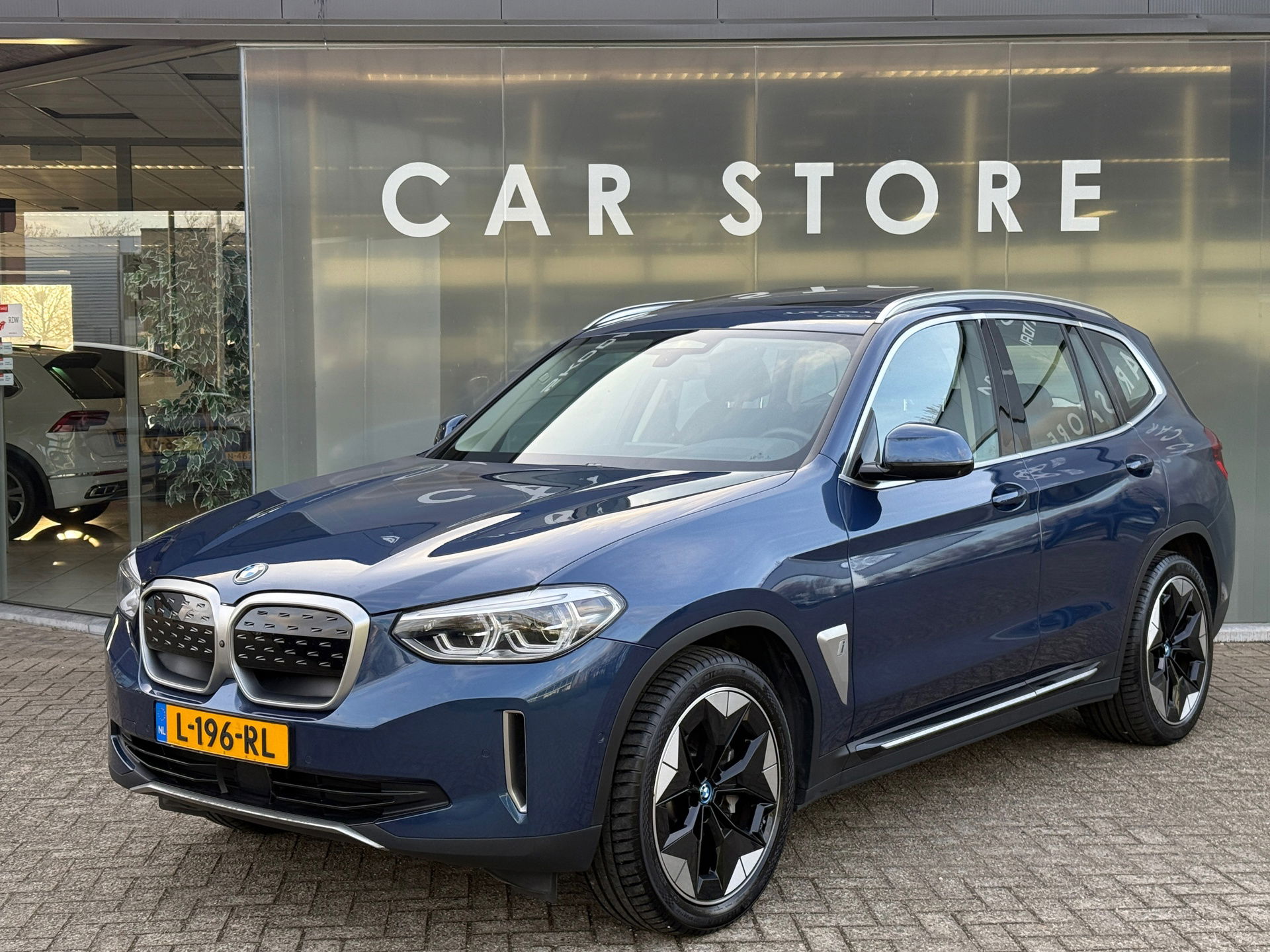 Foto van BMW iX3