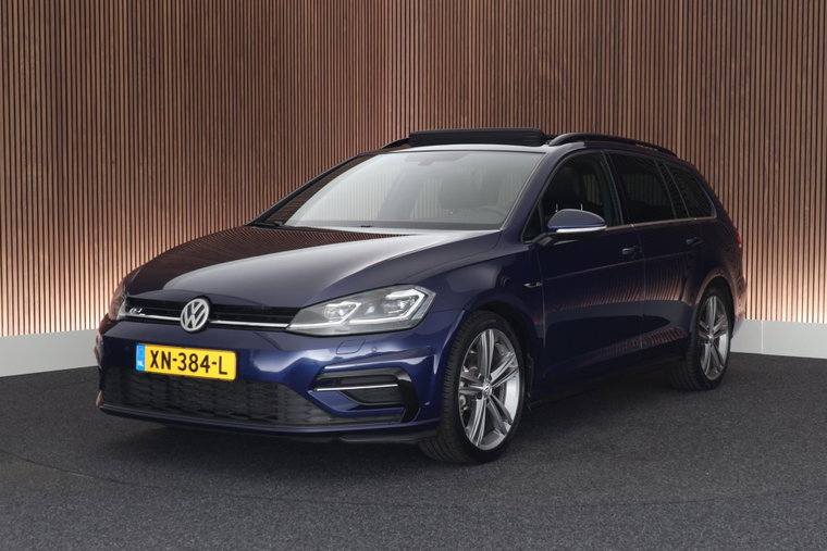 Volkswagen Golf foto 1