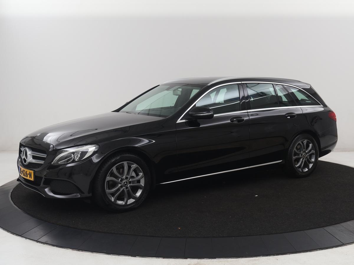 Foto van Mercedes-Benz C-Klasse