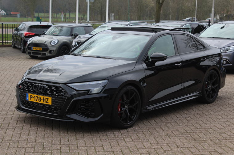 Audi RS3 Limousine