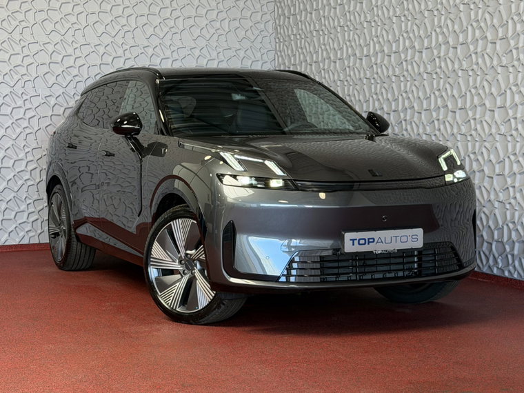Lynk & Co 08