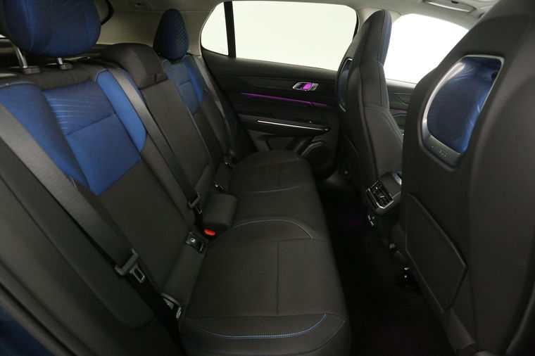 Lynk Co 01