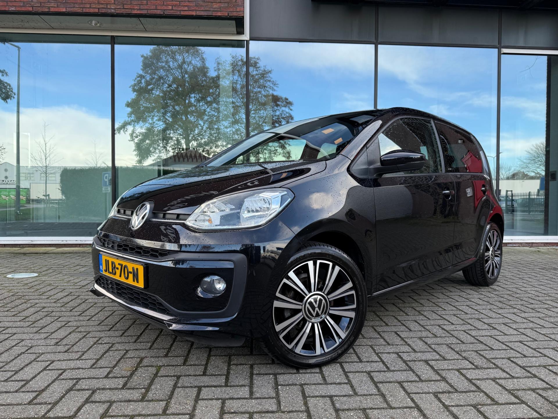 Foto van Volkswagen up!