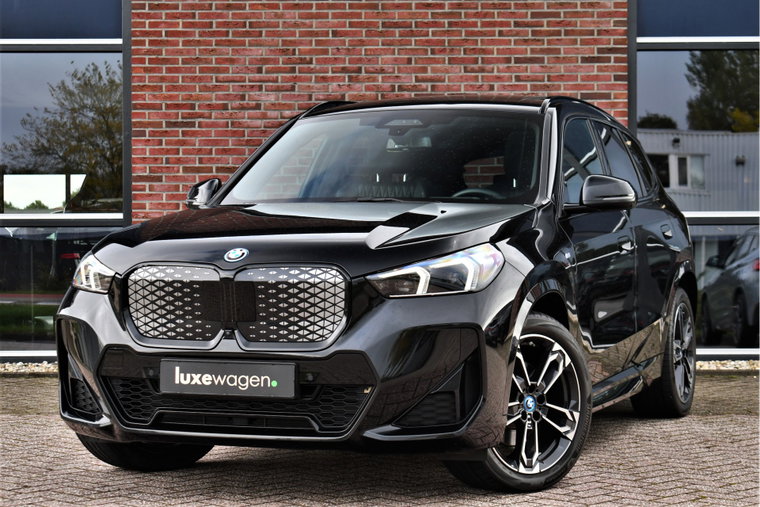 Foto van BMW iX1