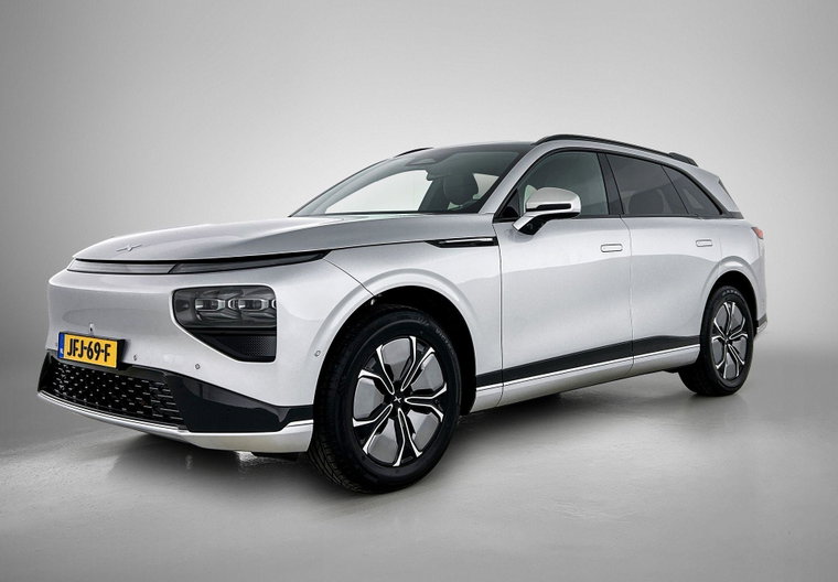 XPENG G9