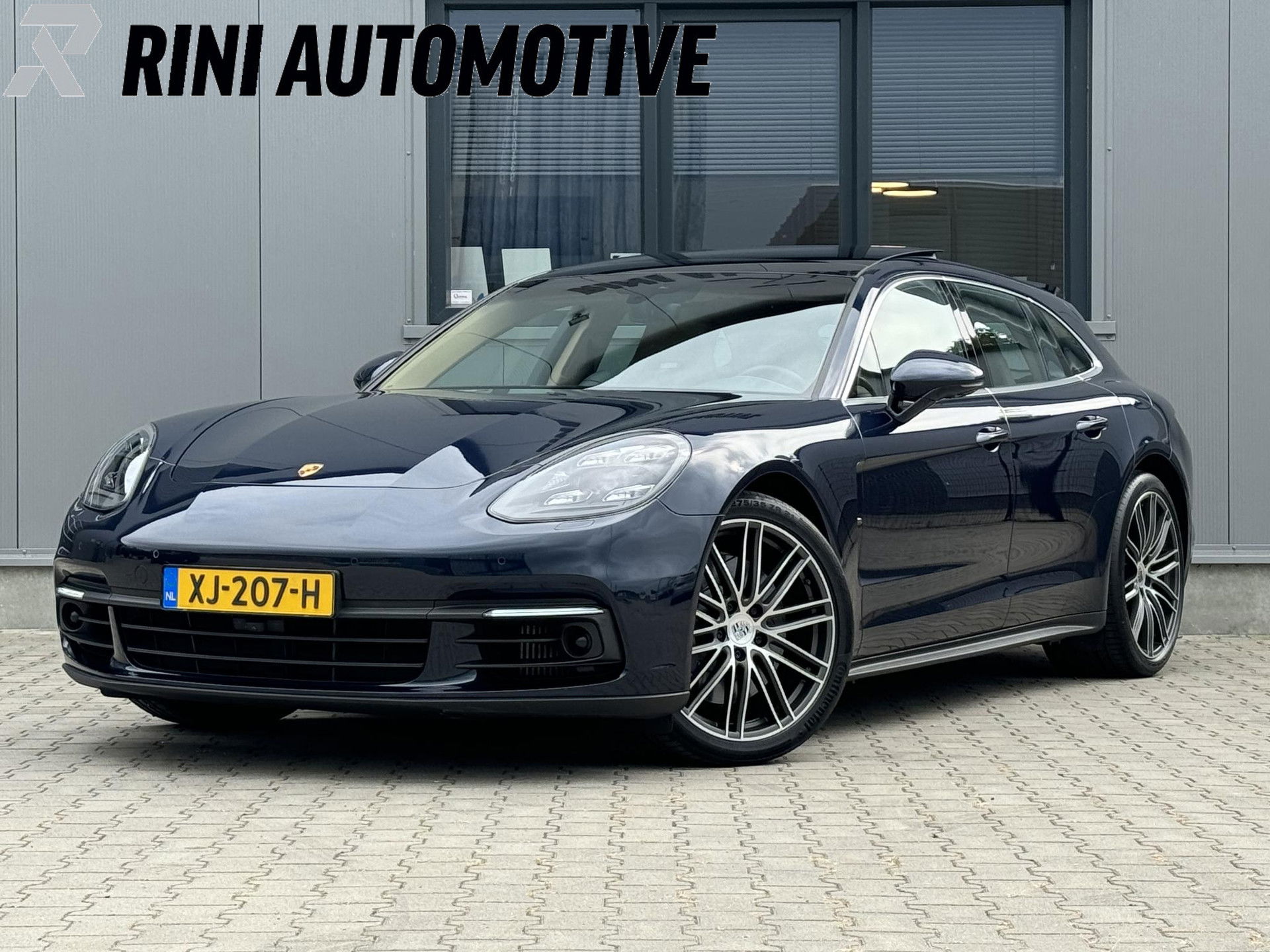 Foto van Porsche Panamera