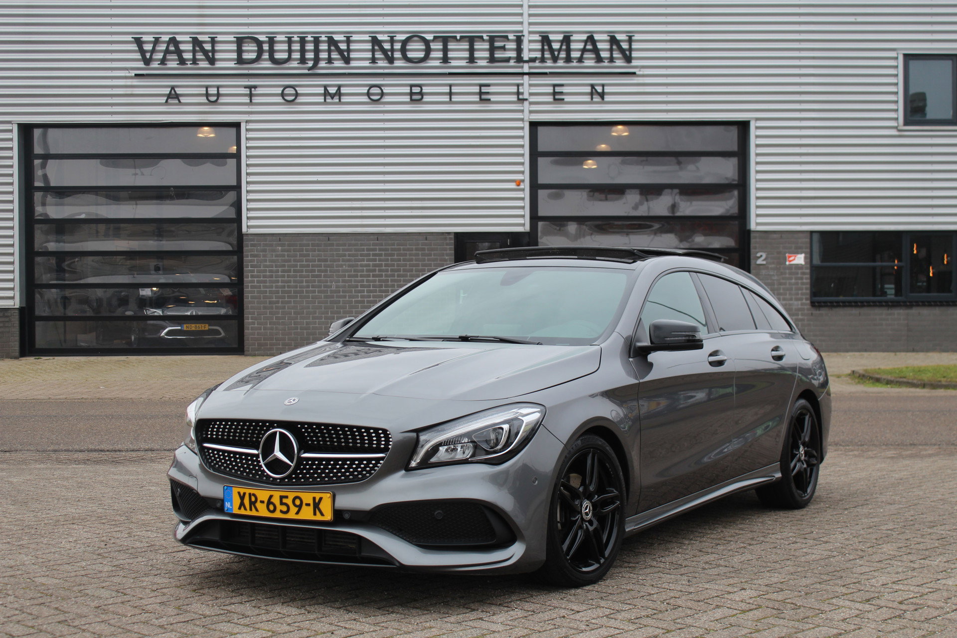 Foto van Mercedes-Benz CLA