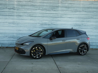 Foto van CUPRA Born