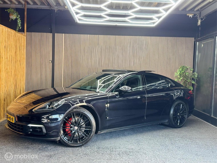 Foto van Porsche Panamera