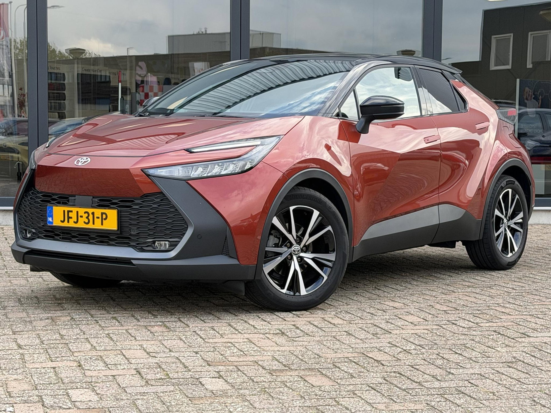 Foto van Toyota C-HR