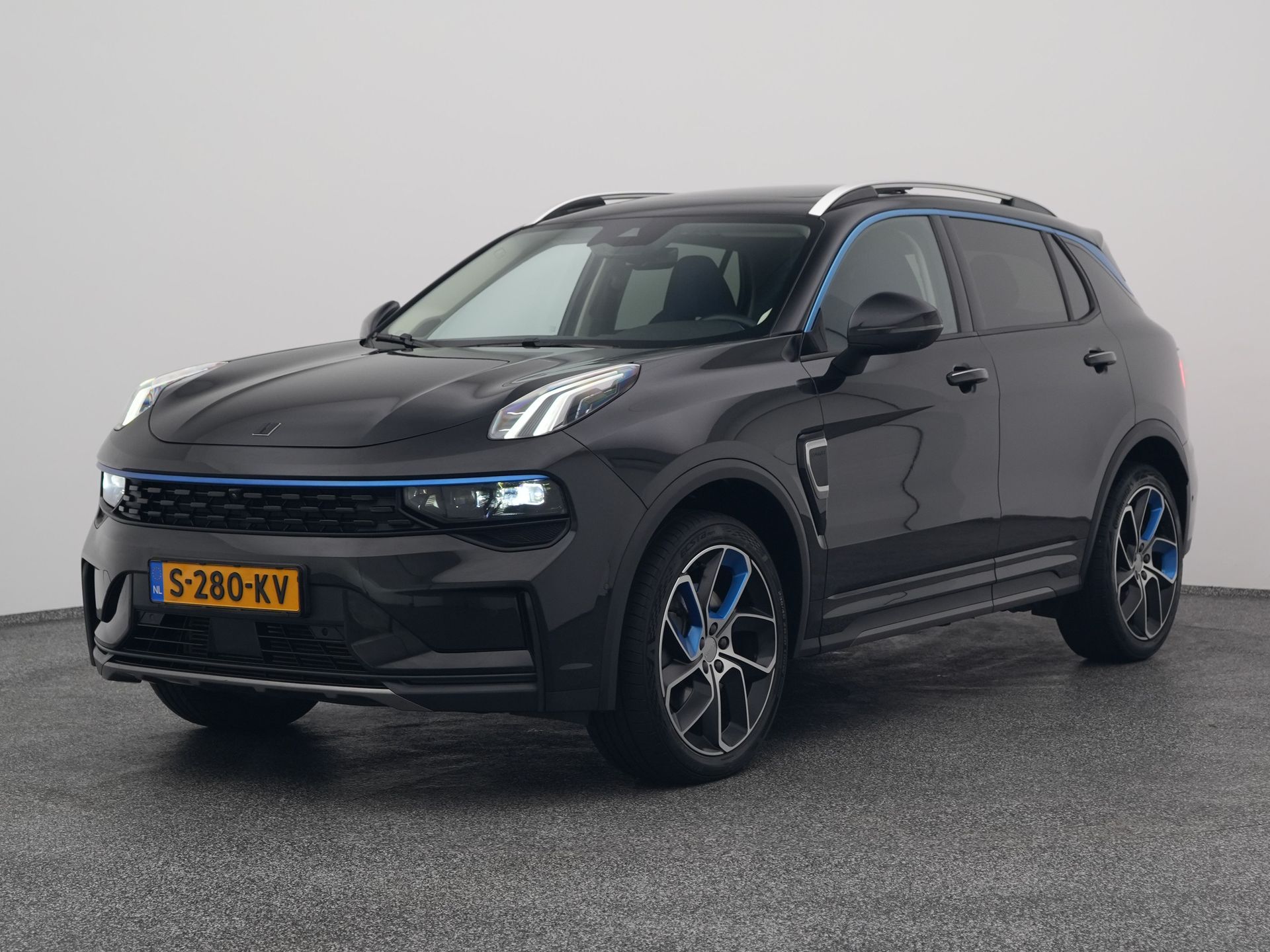 Foto van Lynk & Co 01
