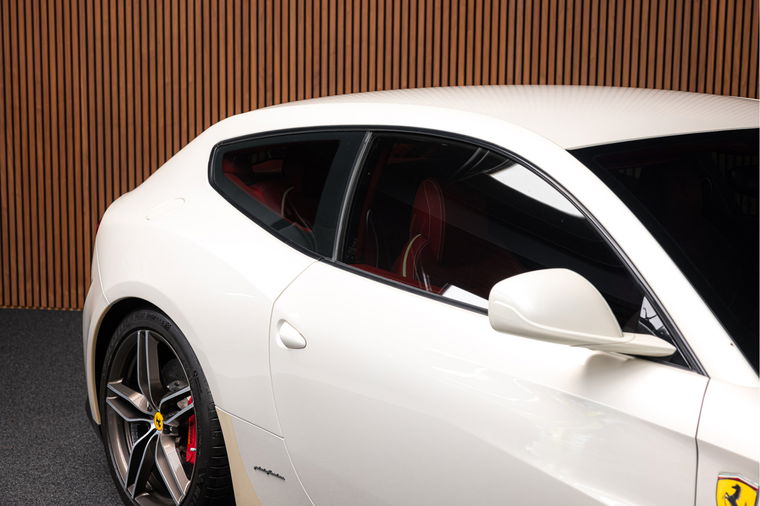 Ferrari FF