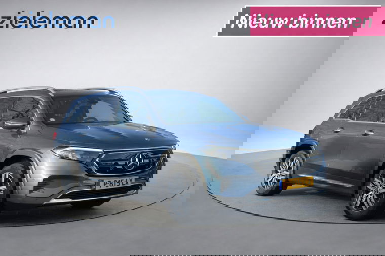 Foto van Mercedes-Benz EQB