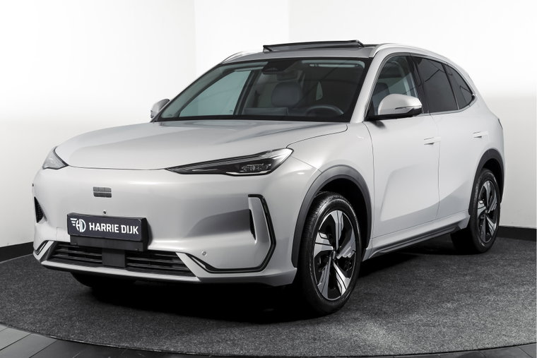 Foto van Geely E5