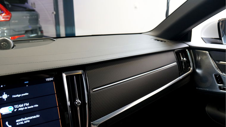 Polestar 1