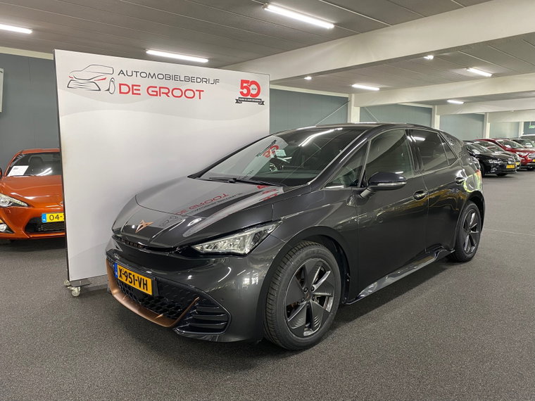 Foto van CUPRA Born
