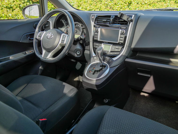 Toyota Verso-S