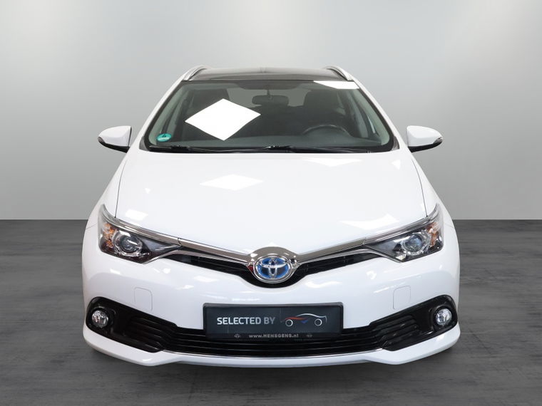 Toyota Auris Touring Sports